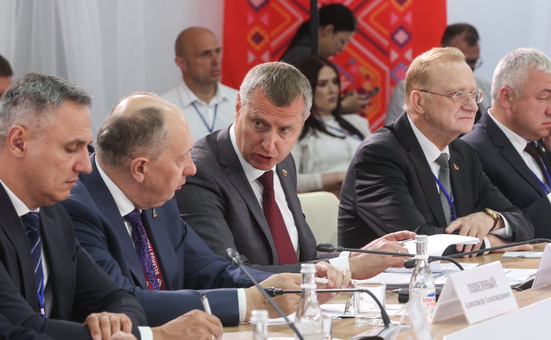 Встреча Председателя СФ Валентины Матвиенко и Председателя Совета Республики Национального собрания Республики Беларусь Натальи Кочановой с руководителями органов государственной власти субъектов Российской Федерации и регионов Республики Беларусь