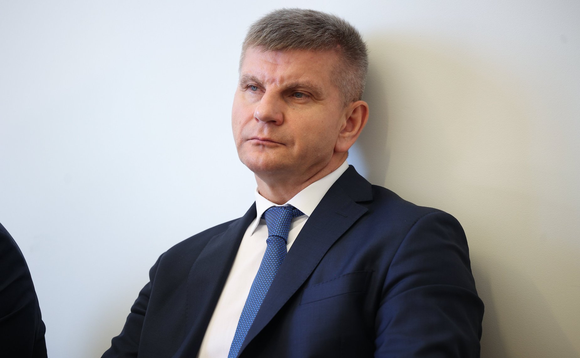 Геннадий Голов