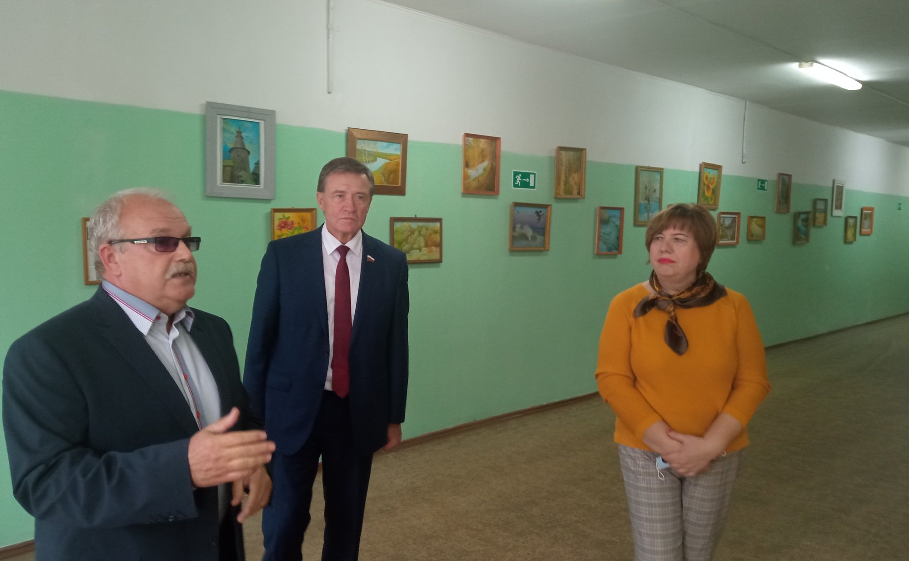 Сергей Рябухин в ходе поездки в регион встретился с победителями V Всероссийского детского конкурса «Портрет твоего края»