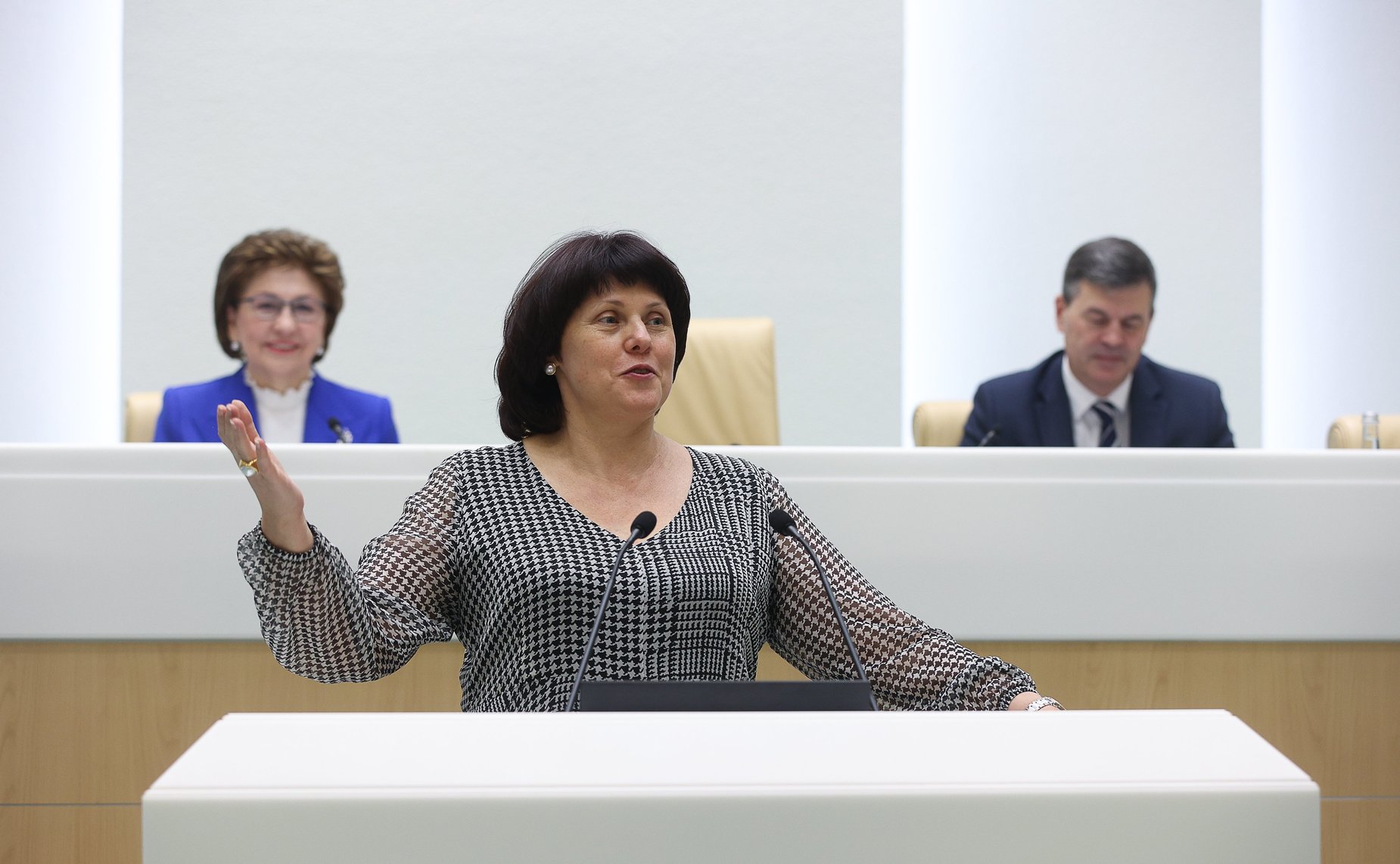 Торжественное мероприятие, посвященное подведению итогов второго международного потока образовательной программы «Женщина-лидер»