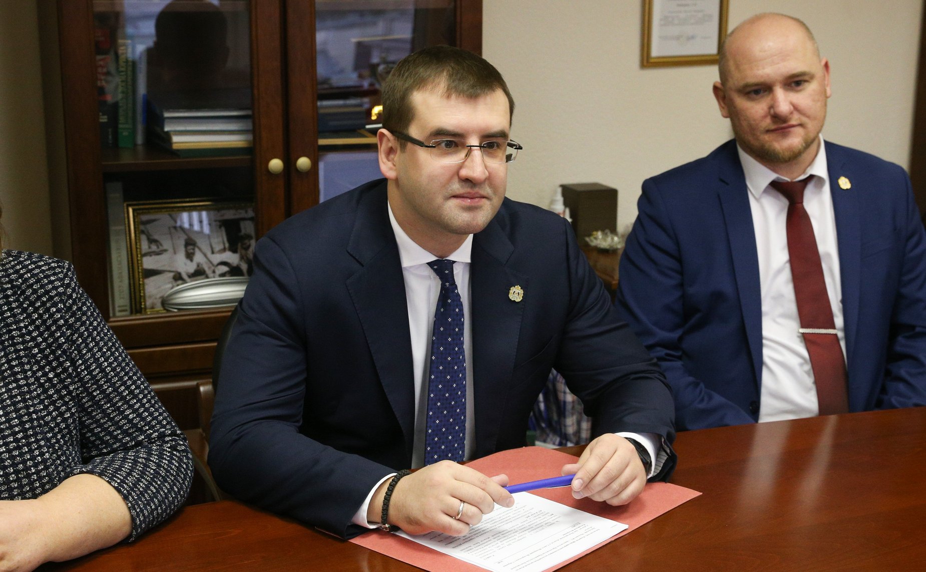 Рабочая встреча председателя Комитета СФ по аграрно-продовольственной политике и природопользованию Александра Двойных с представителями делегации Новгородской области