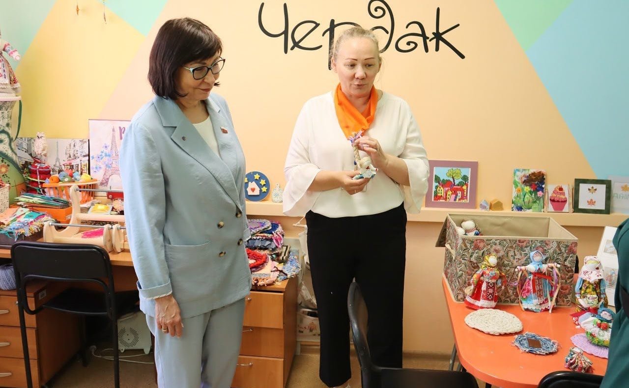 Наталья Котова посетила Челябинский областной центр социальной защиты «Семья»