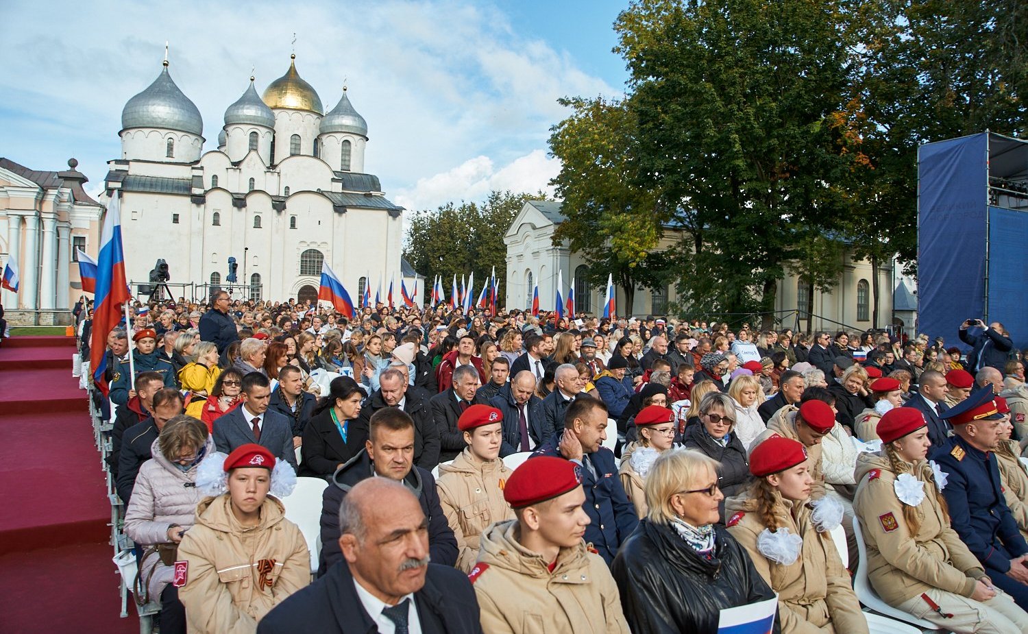 Елена Писарева приняла участие в торжественных мероприятиях, посвященных 1160-летию зарождения российской государственности