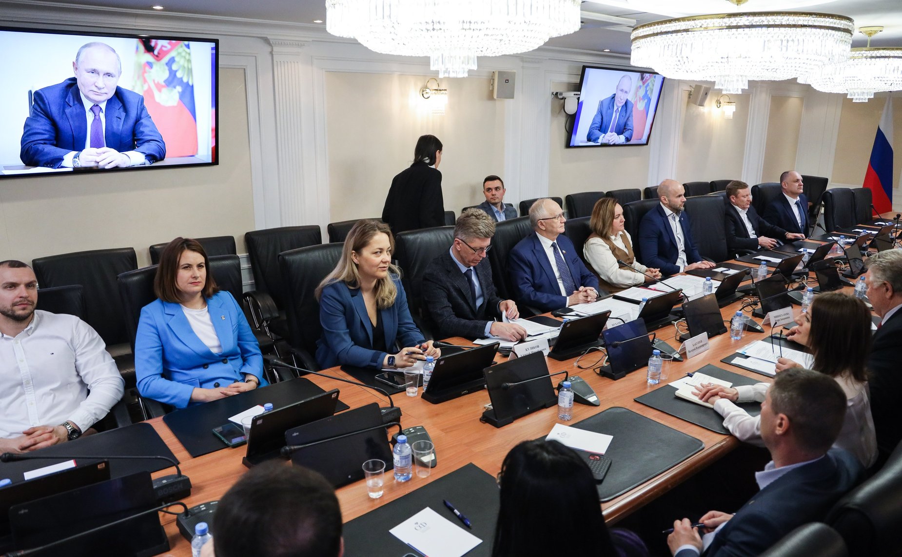 Фарит Мухаметшин провел встречу с магистрантами кафедры парламентаризма и межпарламентского сотрудничества ИГСУ РАНХиГС при Правительстве