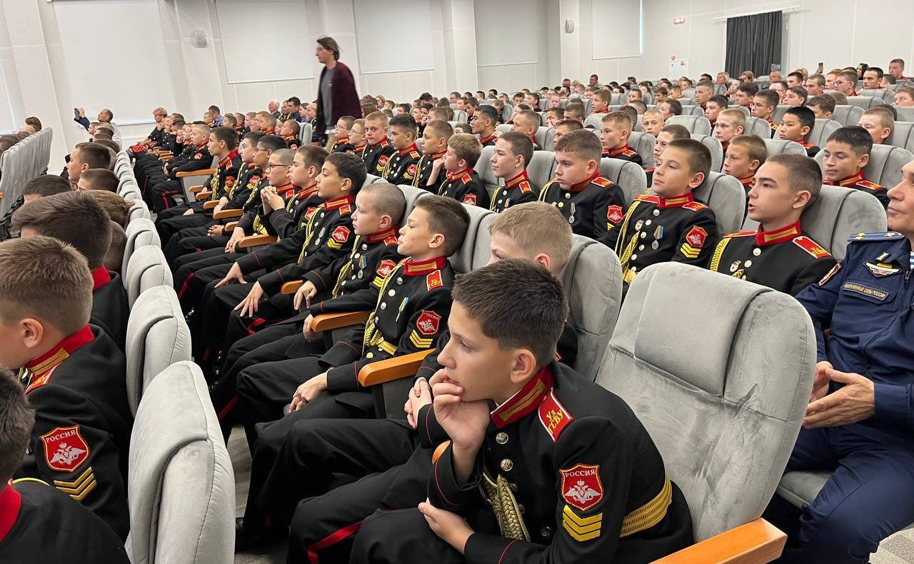 Сергей Рябухин принял участие в церемонии открытия нового комплекса зданий Ульяновского гвардейского суворовского военного училища