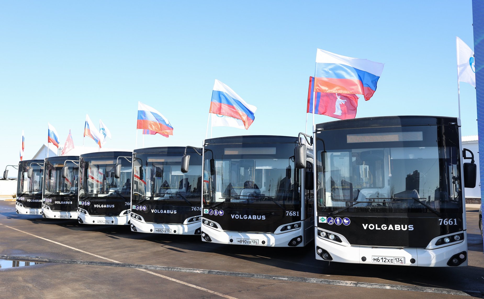 Первый заместитель Председателя Совета Федерации Андрей Турчак в ходе рабочей поездки в Волгоградскую область вместе с коллегами из «Газпрома» принял участие в подключении к газу сразу несколько объектов по президентской программе социальной догазификации