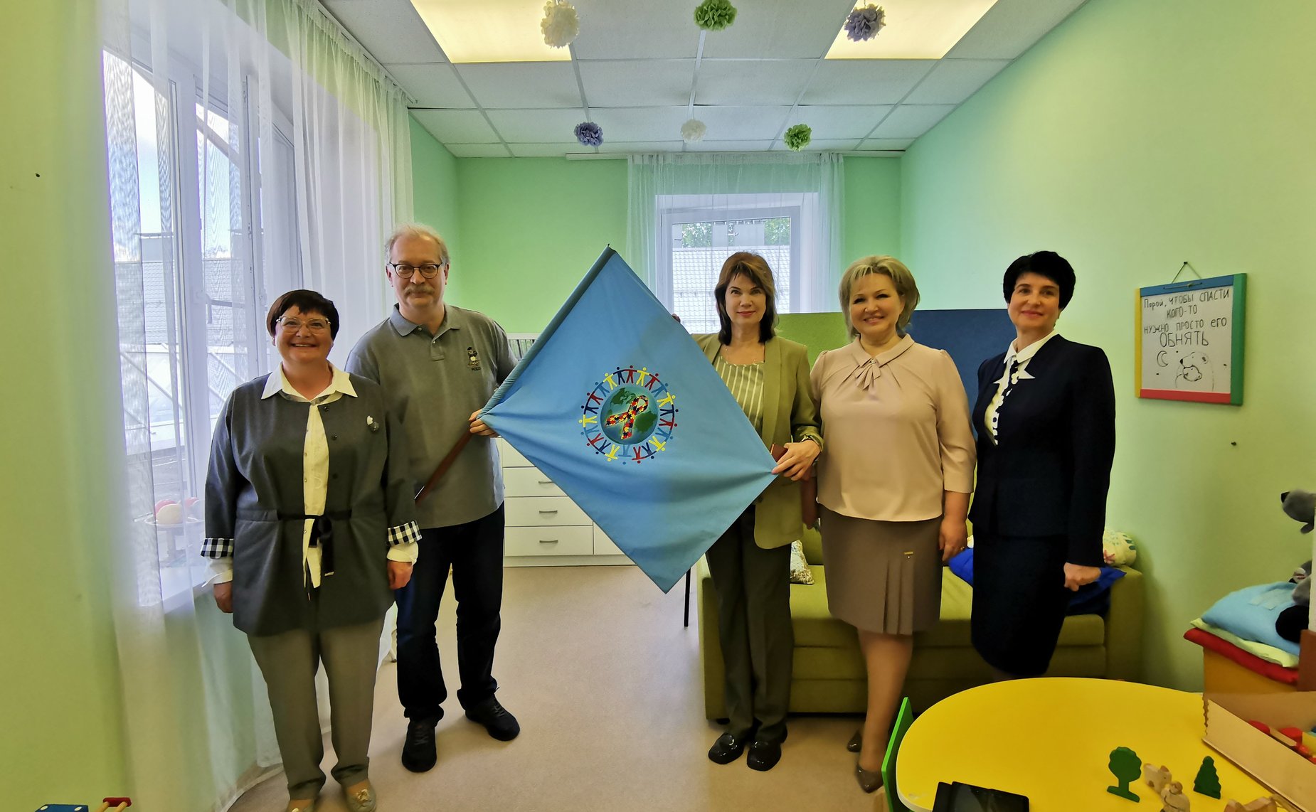 Елена Писарева в рамках работы в регионе провела «круглый стол», посвященный поддержке семей, воспитывающих детей с ограниченными возможностями здоровья