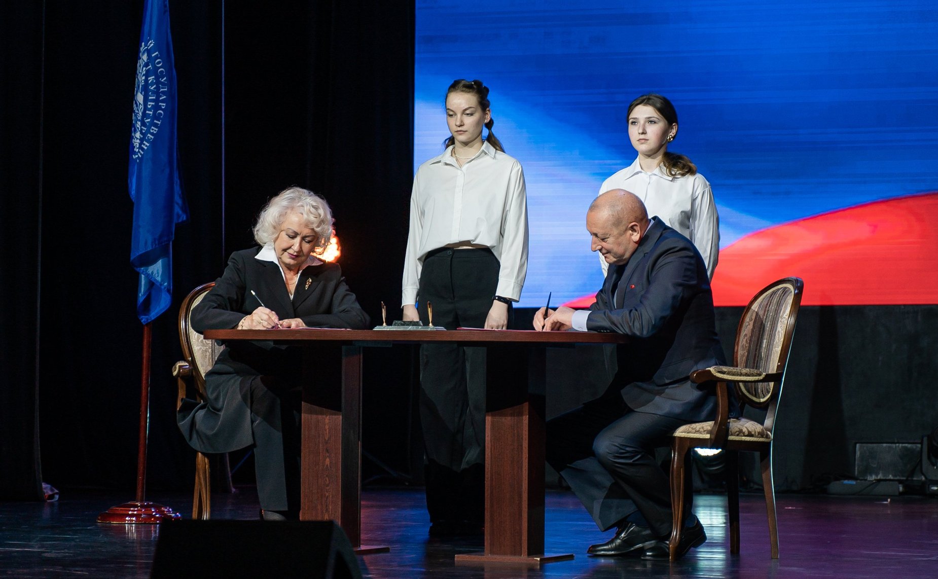 Екатерина Алтабаева приняла участие в церемонии подписания соглашения о сотрудничестве между Московским государственным институтом культуры (МГИК) и Луганской государственной академией культуры и искусств им. М. Матусовского (ЛГАКИ)