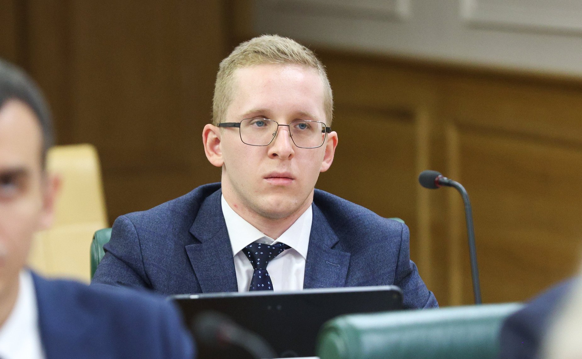 Парламентские слушания Комитета СФ по аграрно-продовольственной политике и природопользованию «Практические вопросы насыщения внутреннего рынка отечественной рыбной продукцией глубокой переработки: проблемы и пути решения»