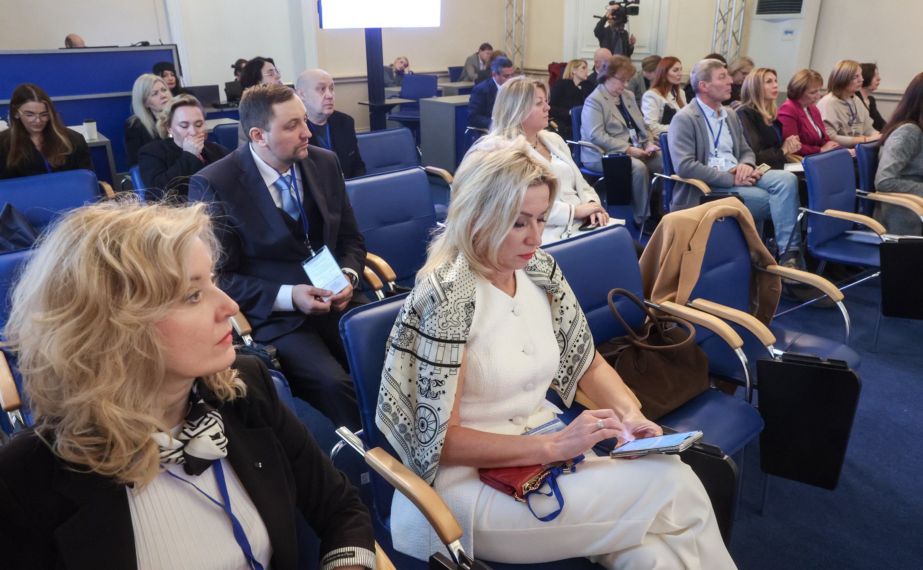 «Швейная отрасль: современный, индустриальный и креативный формат – факторы устойчивого развития, конкурентоспособности (тренды, проблемы, решения, интеграция)». IV Международный Форум «Содружество моды»