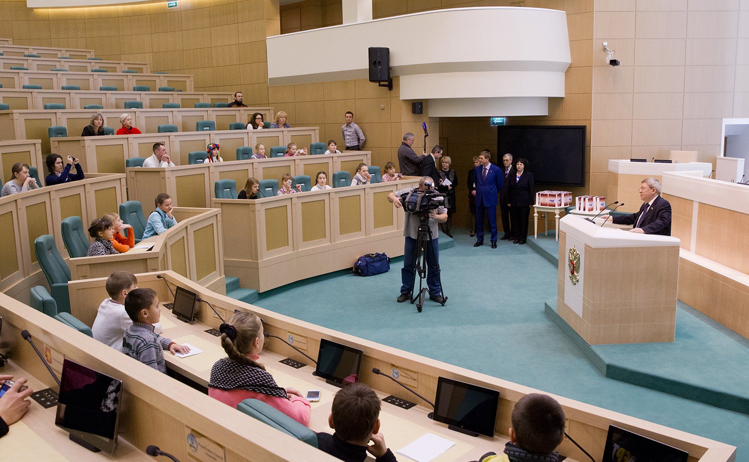 16-12 А. Торшин встреча со школьниками 5