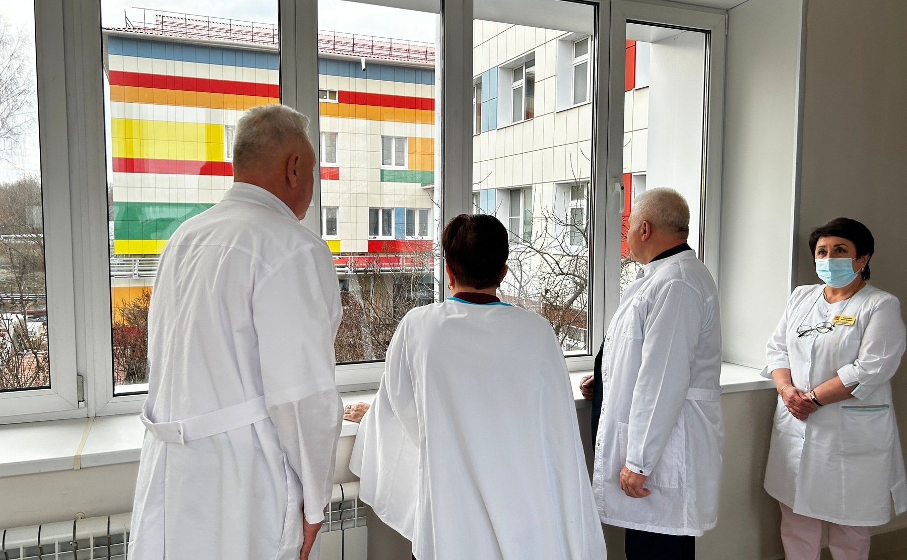 Сергей Мартынов в рамках благотворительной акции «Коробка храбрости» вручил подарки детям