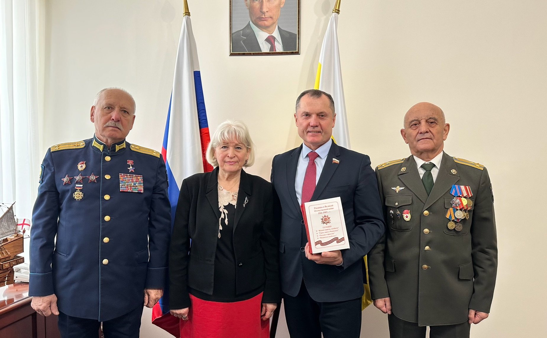 Игорь Мурог провел встречи с активом Рязанской областной ветеранской организации и студентами Военного учебного центра при РГРТУ