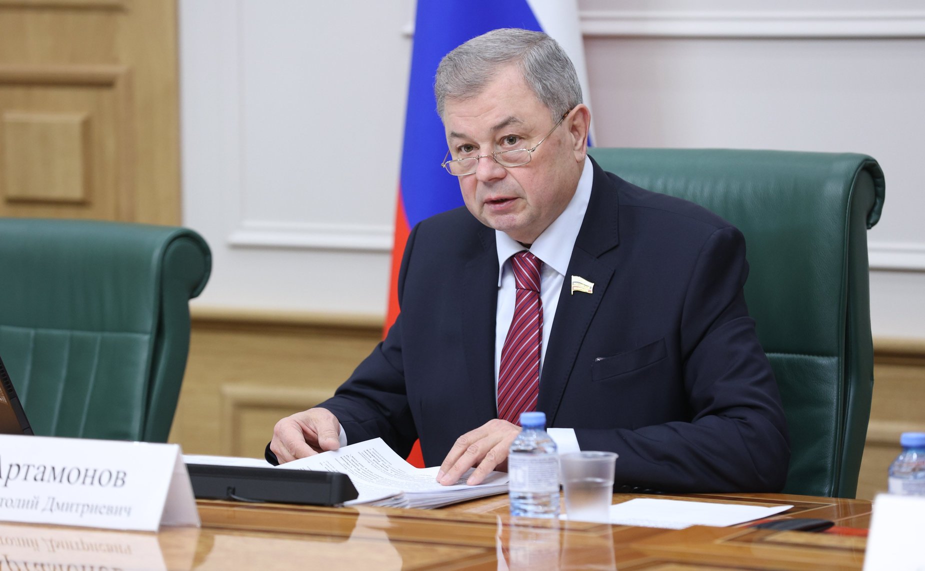 Анатолий Артамонов