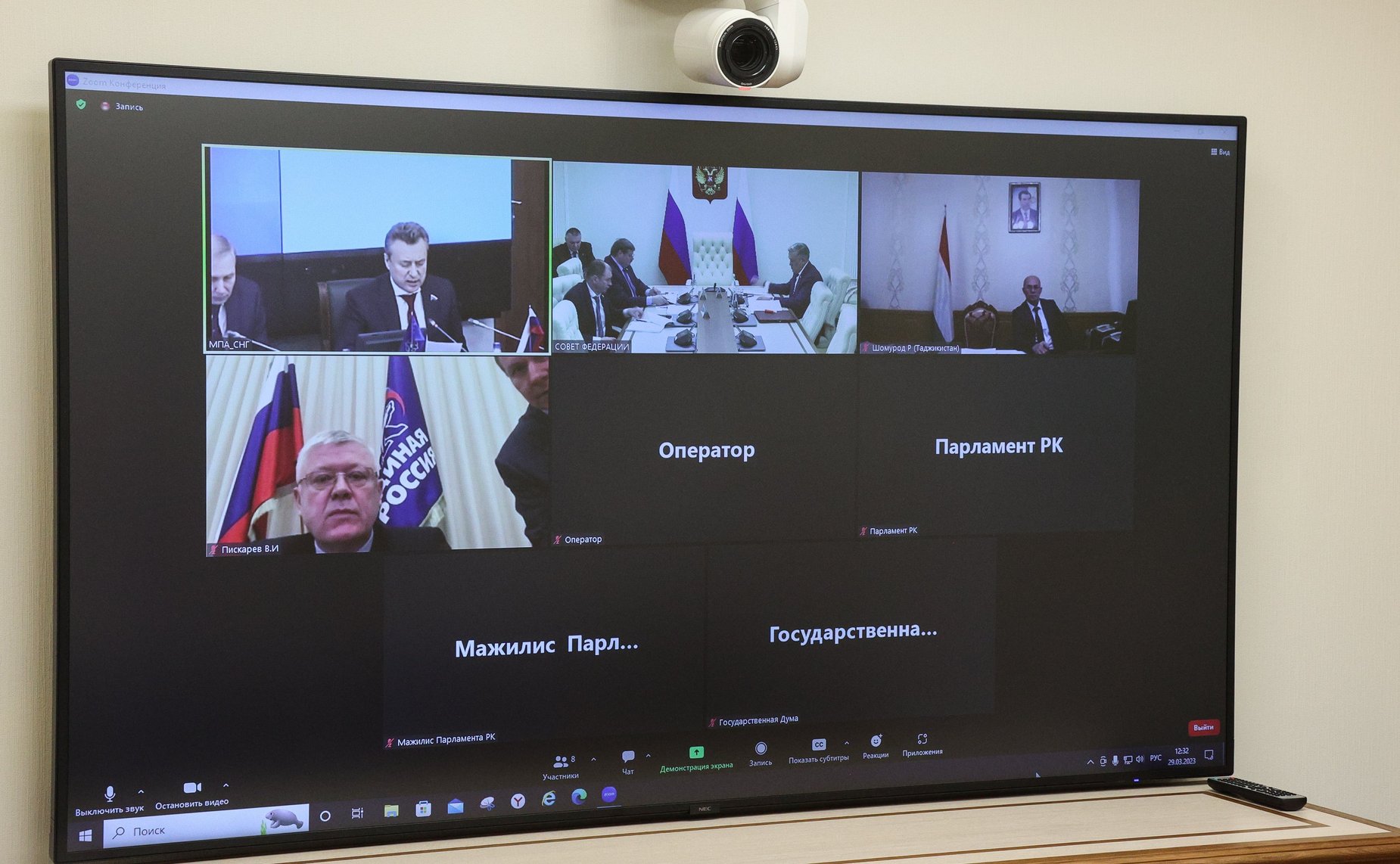 Участие сенаторов РФ в заседании Постоянной комиссии ПА ОДКБ по вопросам обороны и безопасности