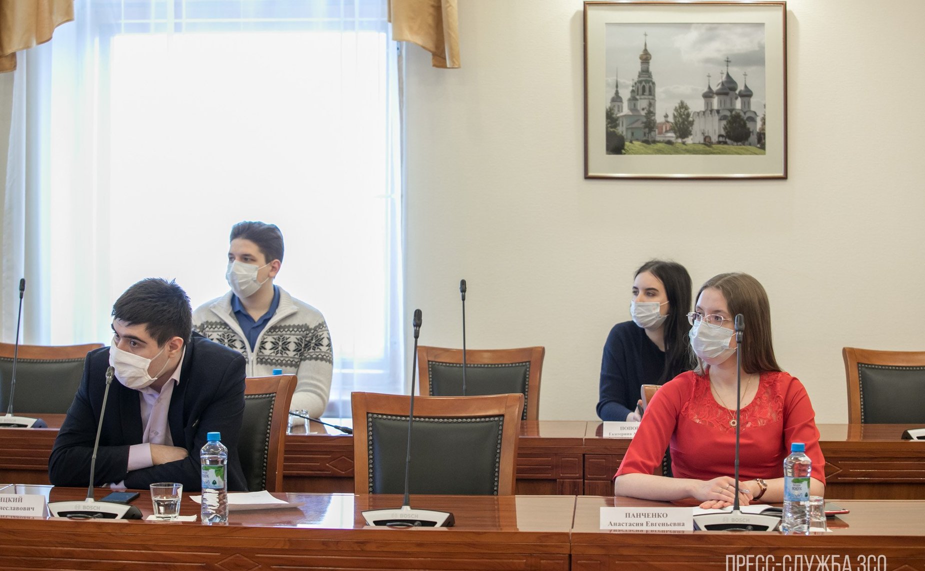 Заседание Дискуссионного клуба Молодежного парламента Вологодской области