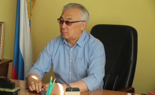 Баир Жамсуев во время рабочей поездки в регион 27 июня провел прием граждан по личным вопросам в поселке Агинское Забайкальского края