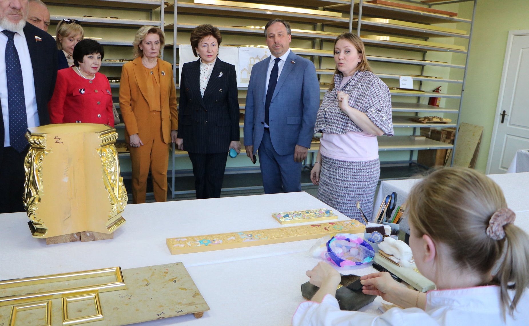 Галина Карелова провела в Палехе Ивановской области выездное заседание Комиссии СФ по сохранению и развитию народных художественных промыслов в Российской Федерации