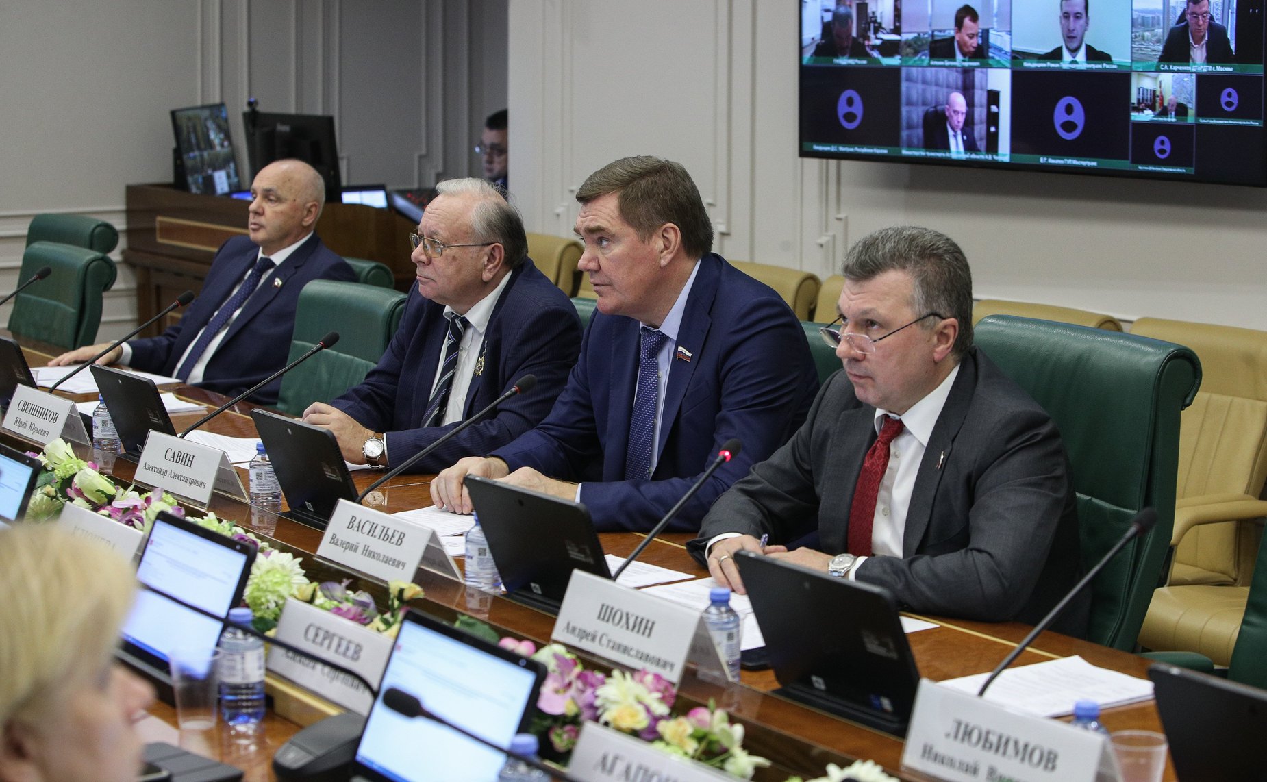 Круглый стол на тему «Повышение эффективности мер по пресечению деятельности нелегальных перевозчиков на рынке перевозок пассажиров автомобильным транспортом: совершенствование контрольно-надзорной деятельности»