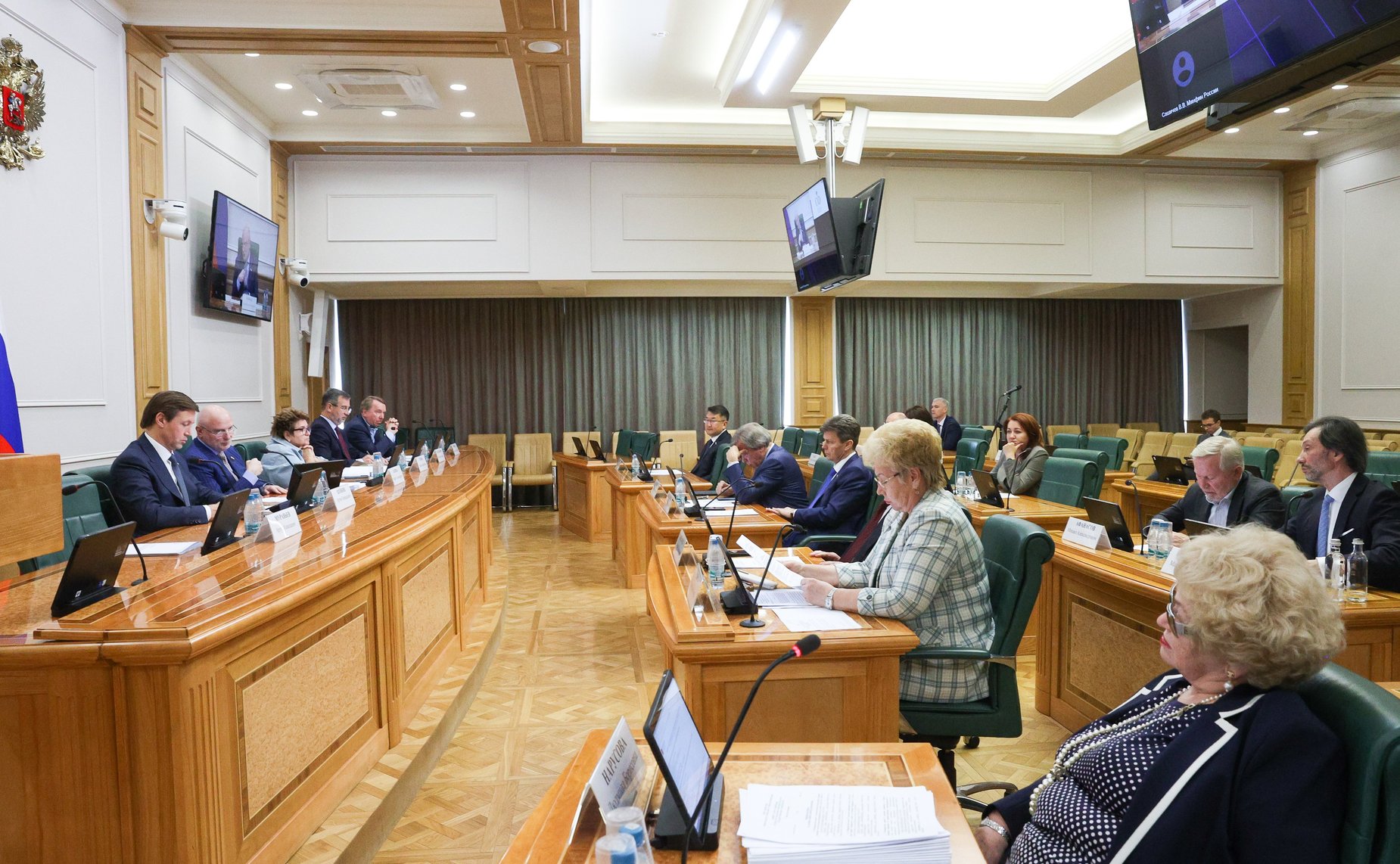 Заседание Комитета Совета Федерации по конституционному законодательству и государственному строительству