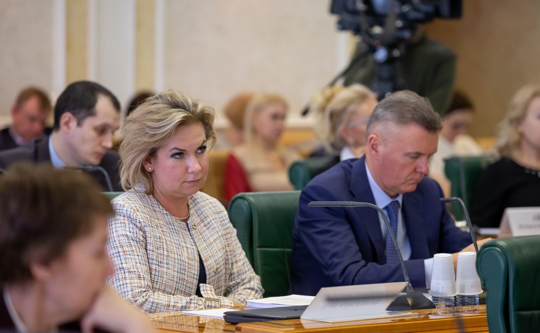 «Круглый стол» на тему «Совершенствование национальной системы принудительного исполнения судебных и иных юрисдикционных актов. Актуальные законодательные аспекты»