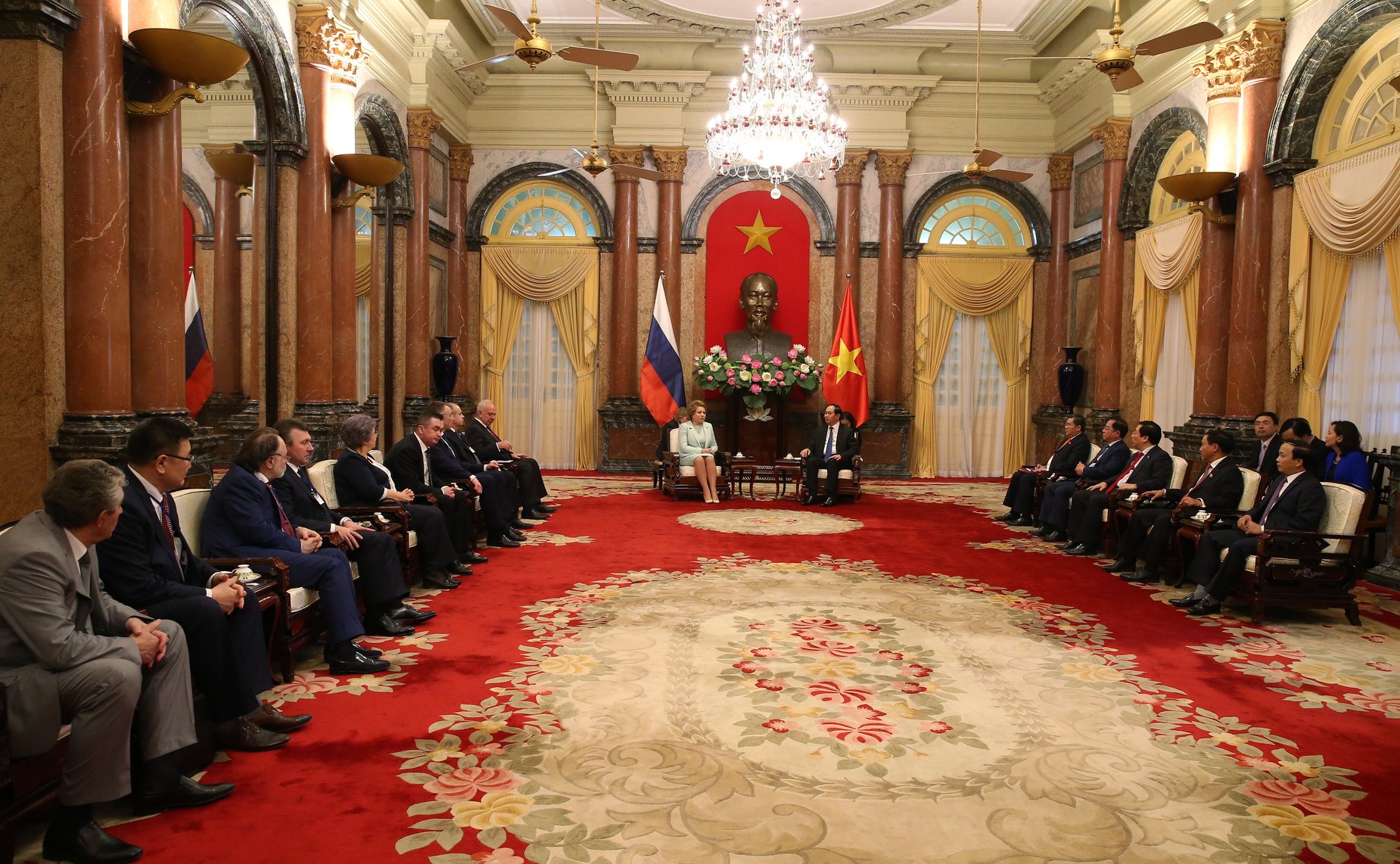 Председатель Совета Федерации Валентина Матвиенко встретилась с Президентом Социалистической Республики Вьетнам (СРВ) Чан Дай Куангом