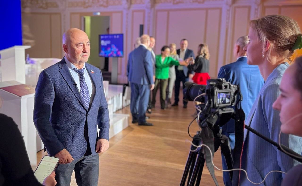 Пресс-подход Александра Вайнберга