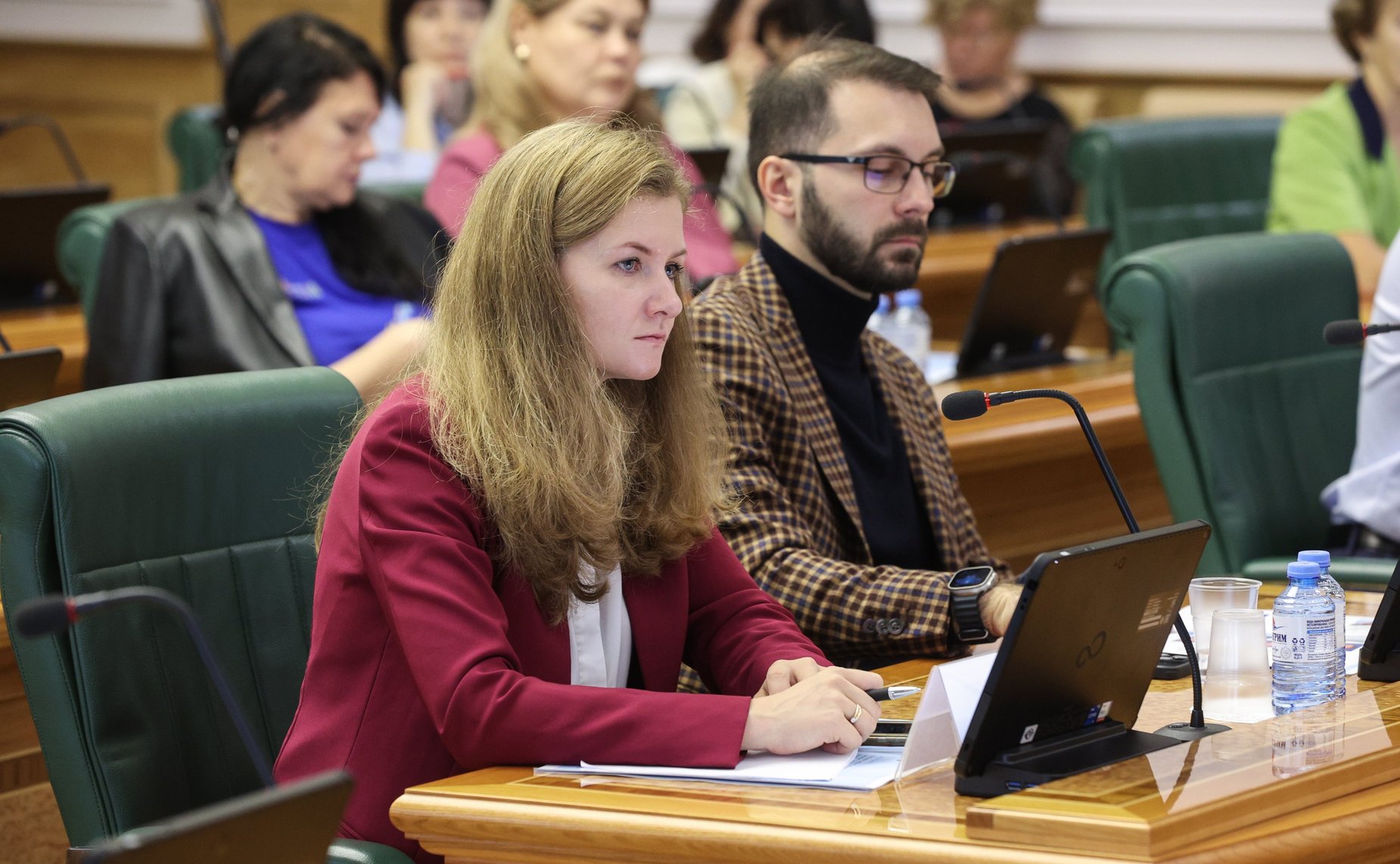 Круглый стол Комитета СФ по Регламенту и организации парламентской деятельности на тему «Цифровизация образования: вопросы нормативного регулирования и развития кадров»