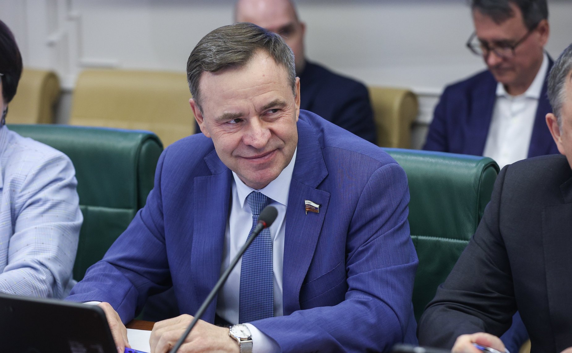 Виктор Новожилов