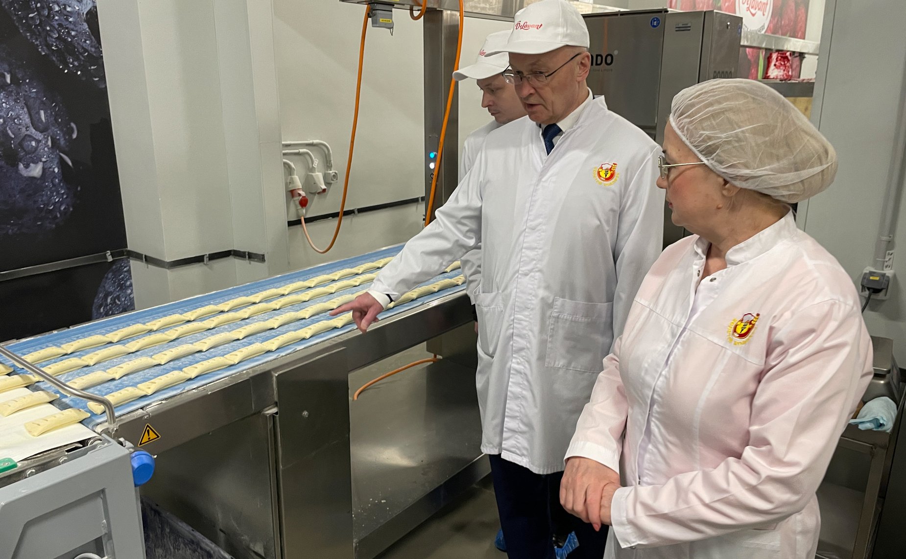 Владимир Киселев посетил Владимирский хлебокомбинат