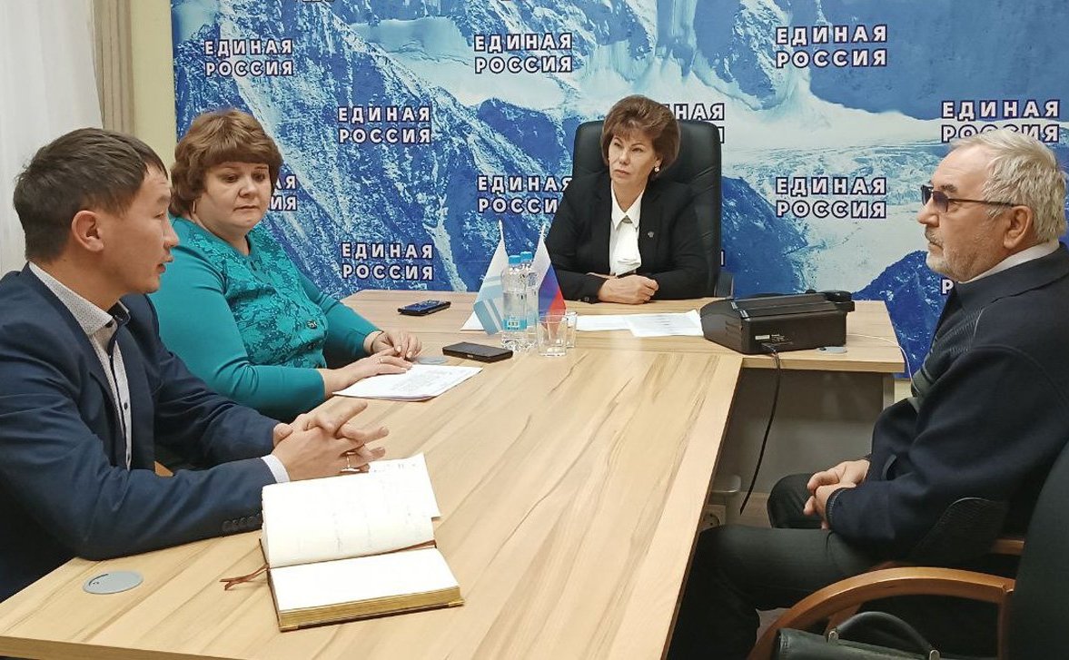 Татьяна Гигель в ходе рабочей поездки по региону приняла участие в Декаде приемов граждан по личным вопросам