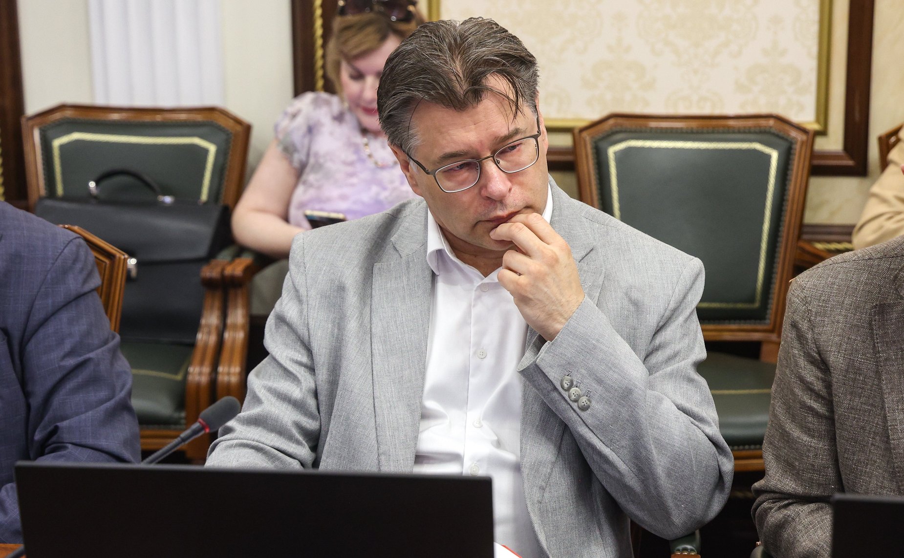 Заседание Комиссии Совета Федерации по защите государственного суверенитета и предотвращению вмешательства во внутренние дела Российской Федерации