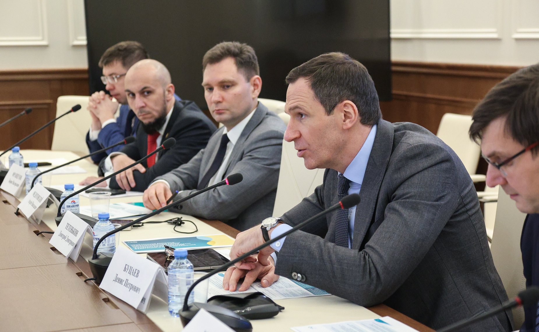 Расширенное заседание Комитета СФ по аграрно-продовольственной политике и природопользованию по проблемным вопросам реформирования сферы обращения с твердыми коммунальными отходами в субъектах РФ