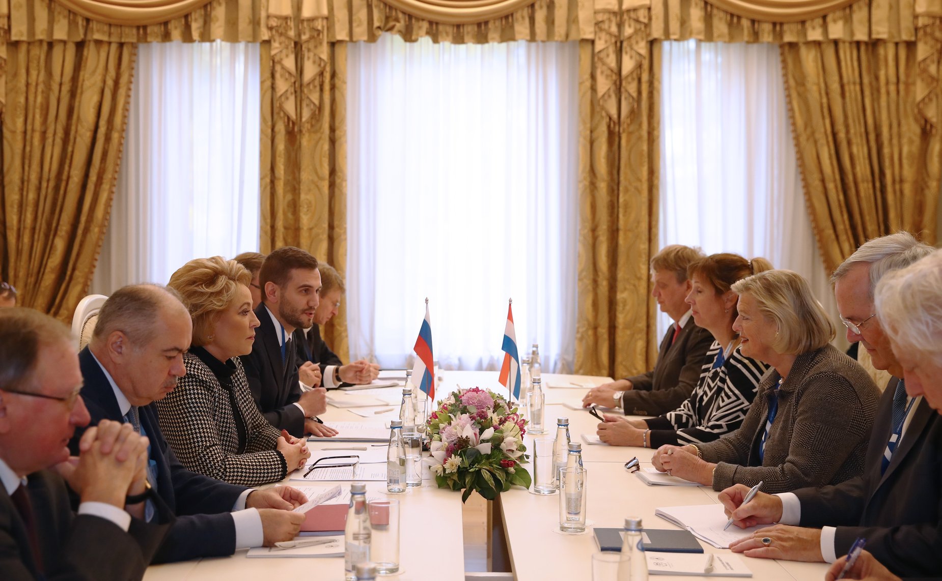 Встреча В. Матвиенко с Председателем первой палаты Генеральных Штатов Нидерландов А. Брукерс-Кнол