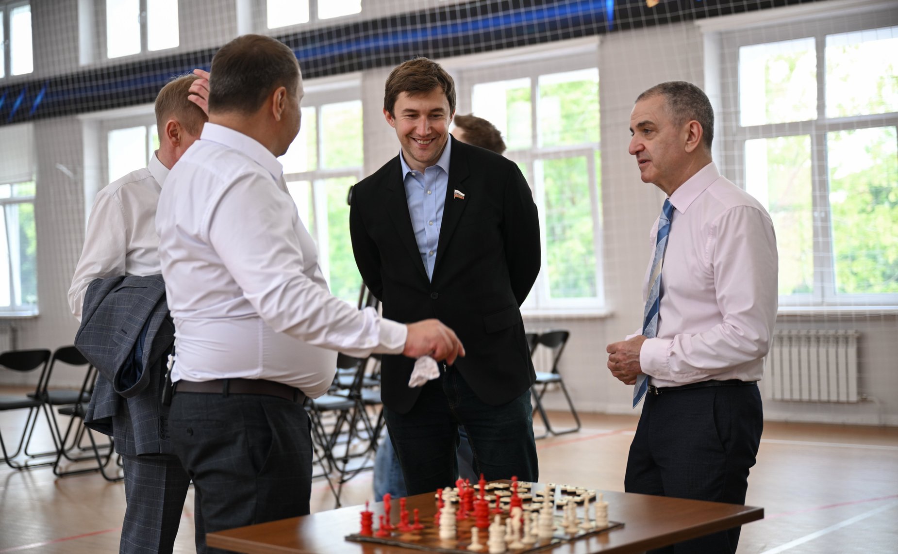 Инна Святенко и Сергей Карякин приняли участие в открытии шахматного клуба и совещании «Вовлечение участников СВО в физическую культуру и спорт»