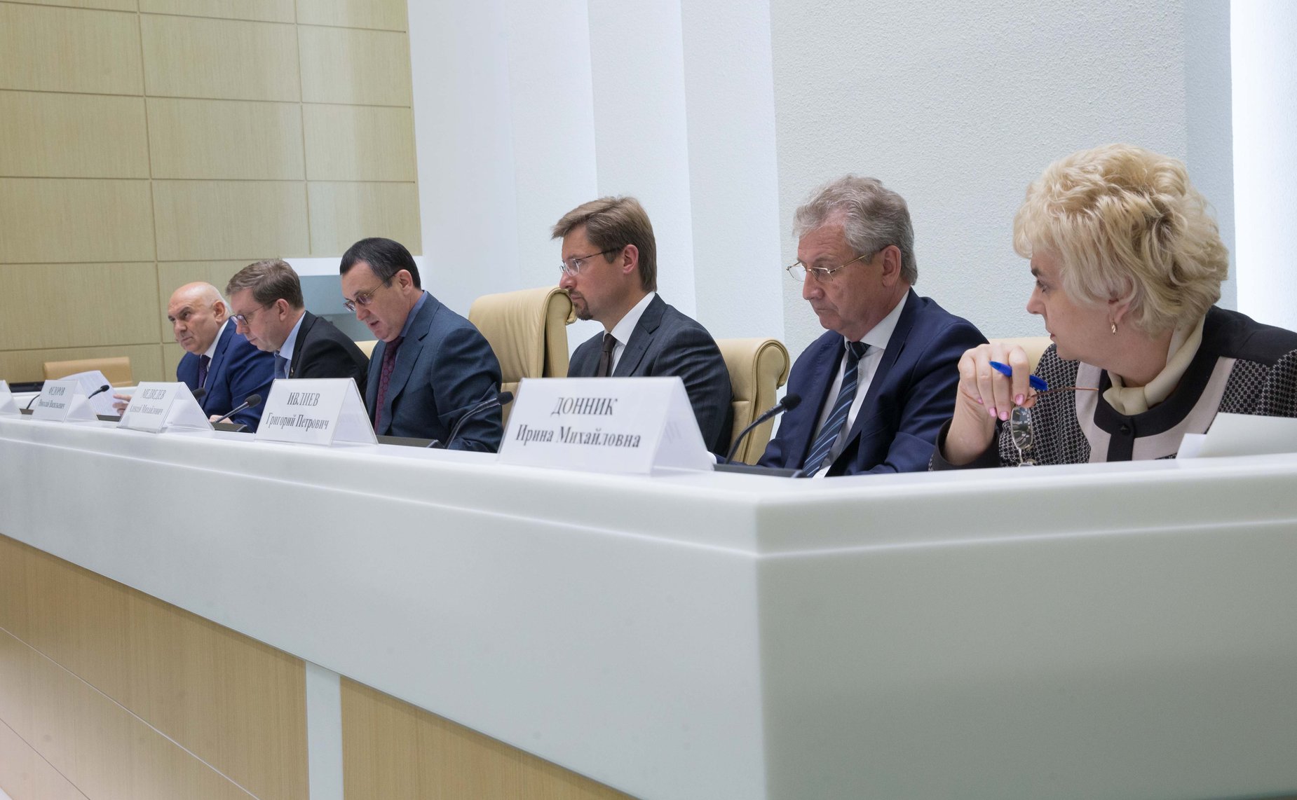 Парламентские слушания на тему «О комплексе первоочередных мер, направленных на обеспечение ускоренного развития отечественных селекции и семеноводства»