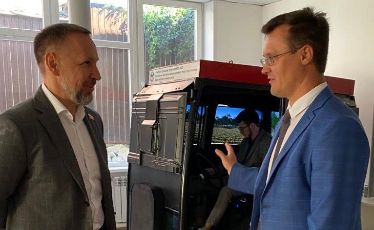 Олег Алексеев в ходе работы в регионе посетил Саратовский государственный университет генетики, биотехнологии и инженерии имени Н.И. Вавилова