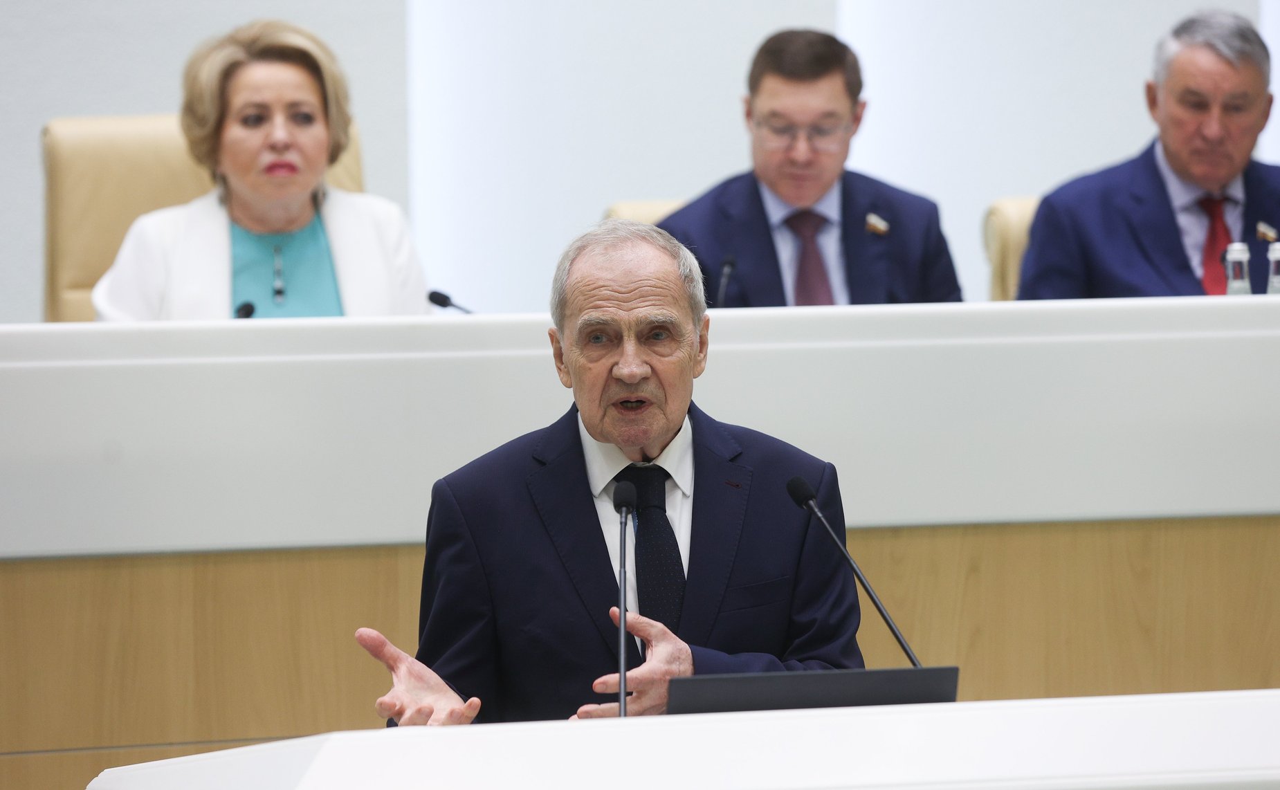 594-е заседание Совета Федерации