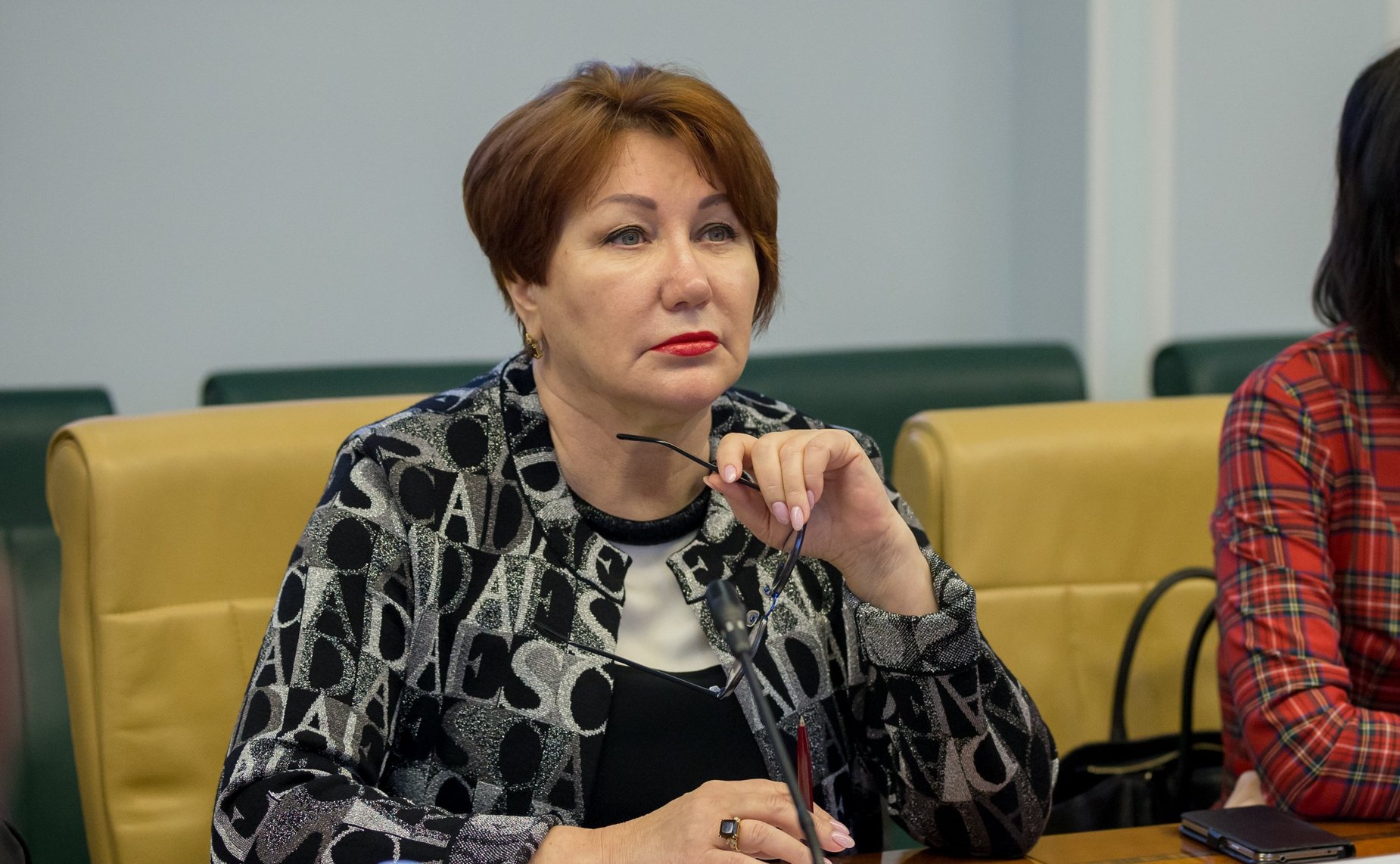 Елена Перминова