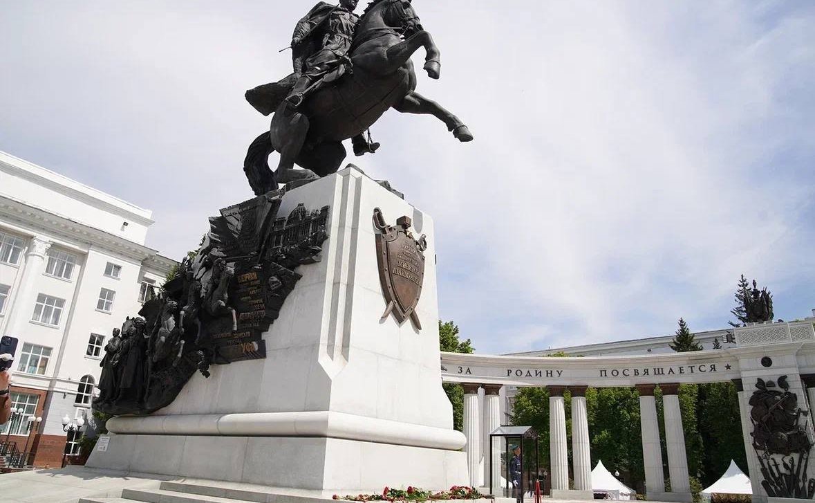 Лилия Гумерова приняла участие в III Международной книжной ярмарке «Китап-Байрам» в Уфе