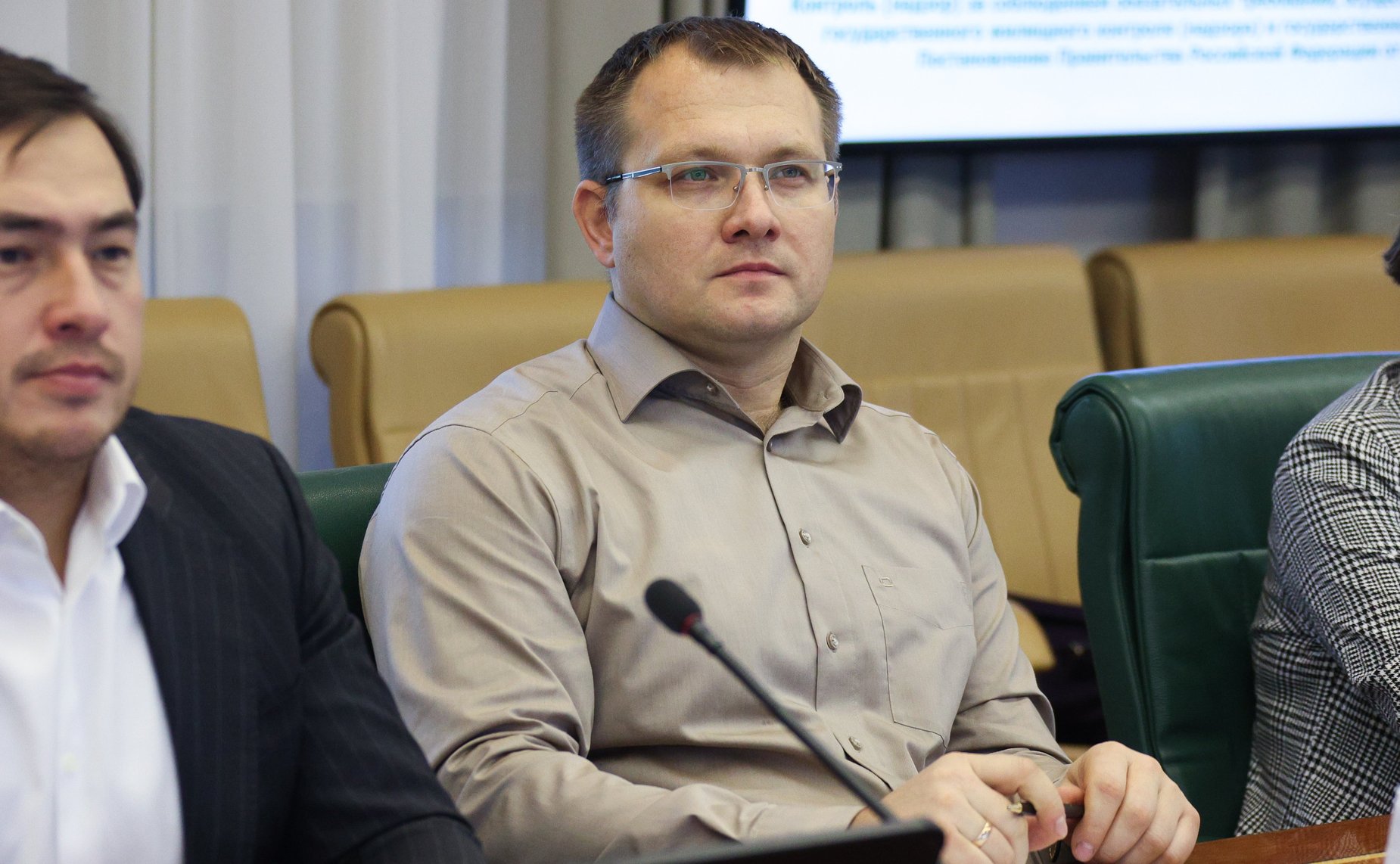 Круглый стол на тему «О правоприменительной практике в части недискриминационного доступа операторов связи к инфраструктуре многоквартирных домов в целях обеспечения граждан услугами связи»