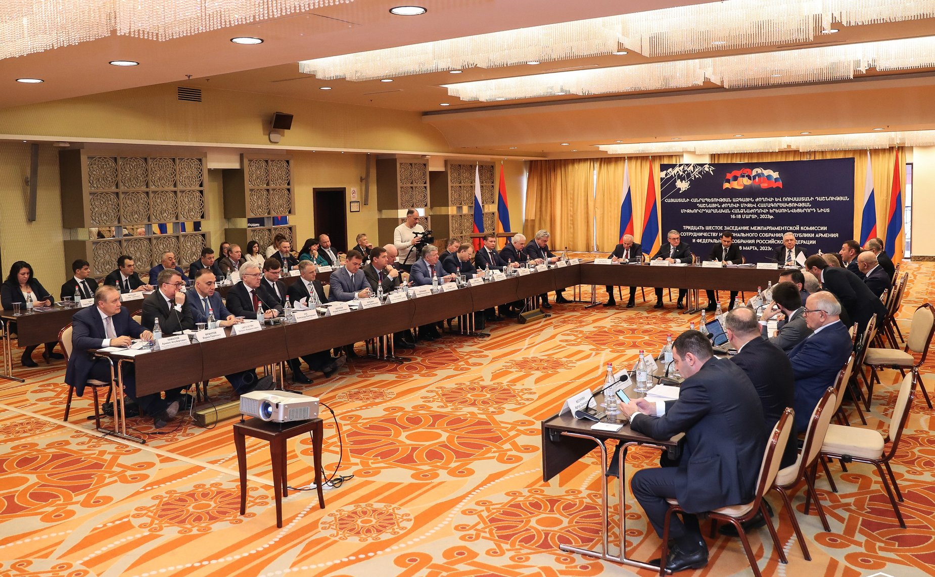 Заместитель Председателя СФ Юрий Воробьев выступил на 36-м заседании Межпарламентской комиссии по сотрудничеству Федерального Собрания Российской Федерации и Национального Собрания Республики Армения