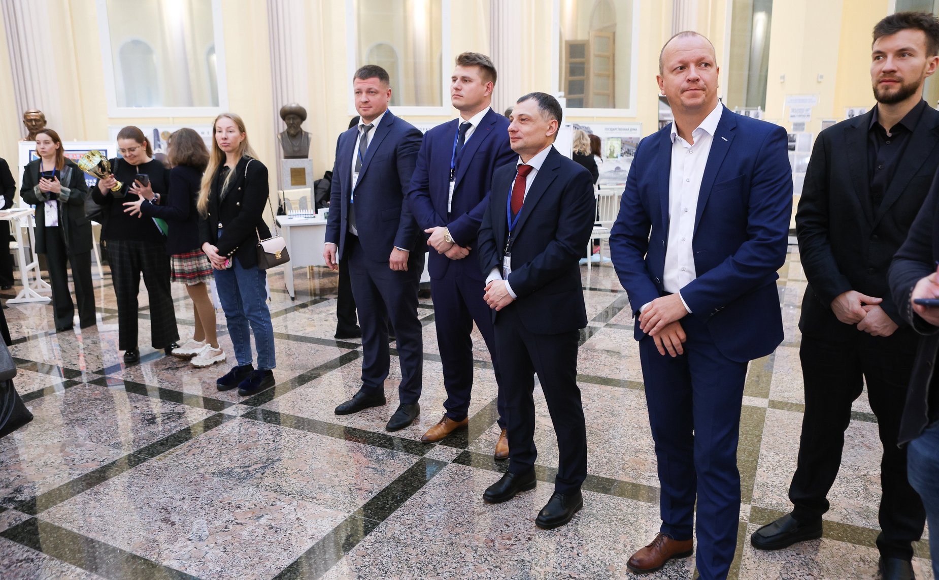 Модерационная гостиная «Содружество здоровья». Награждения. IV Международный Форум «Содружество моды»