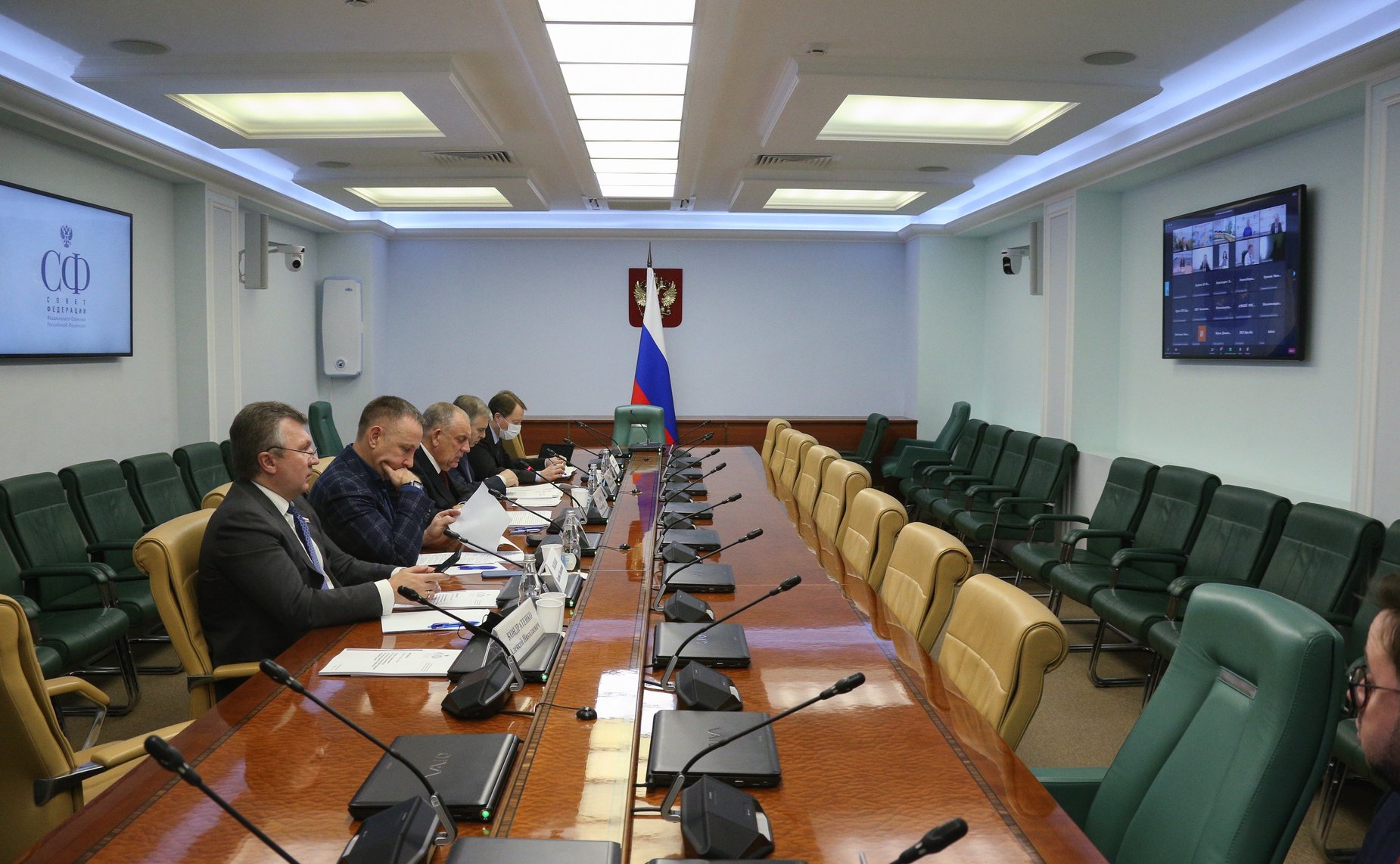 «Круглый стол» на тему «О мерах по обеспечению роста объемов производства отечественной плодоовощной продукции для удовлетворения потребностей внутреннего рынка»