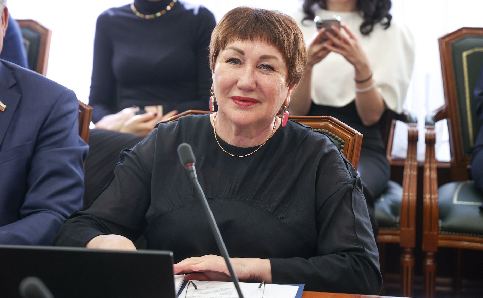 Елена Перминова