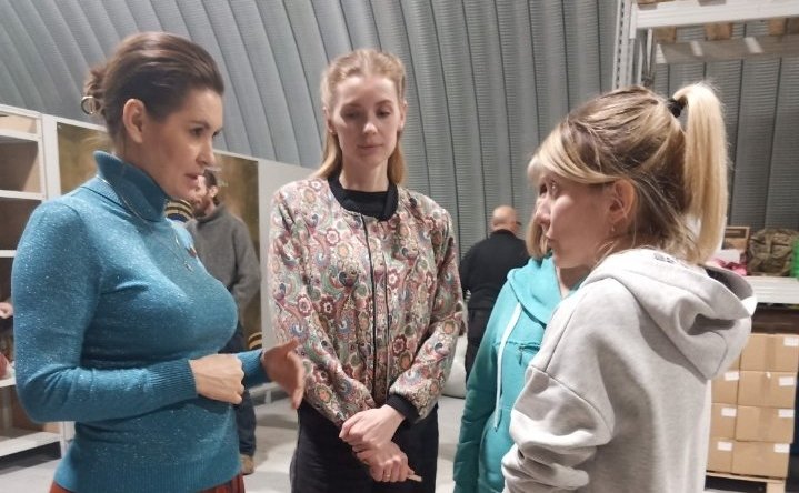 Маргарита Павлова приняла участие в мероприятии по подведению итогов доставки очередного гуманитарного груза от южноуральских предпринимателей на Донбасс