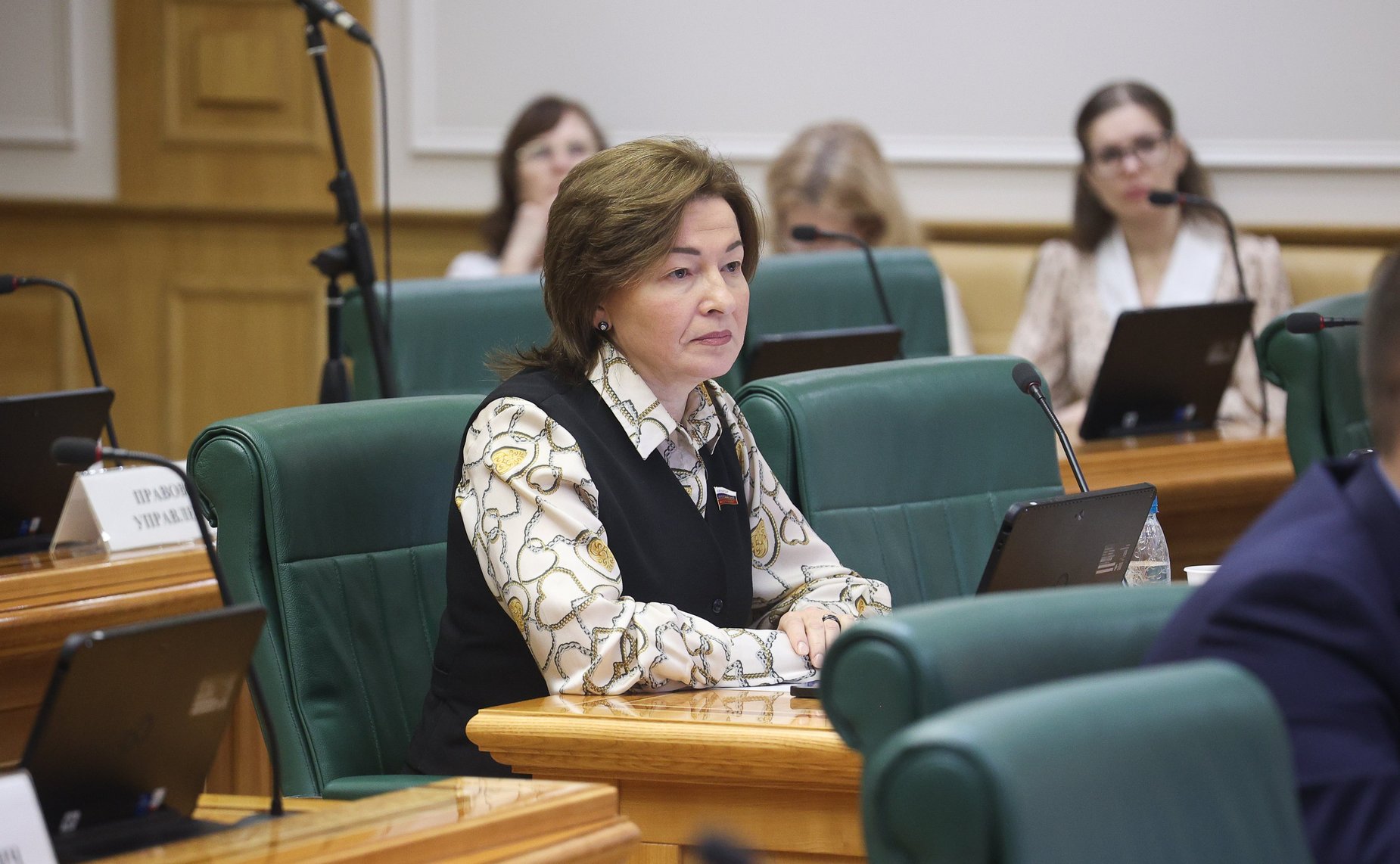 Лариса Круглова