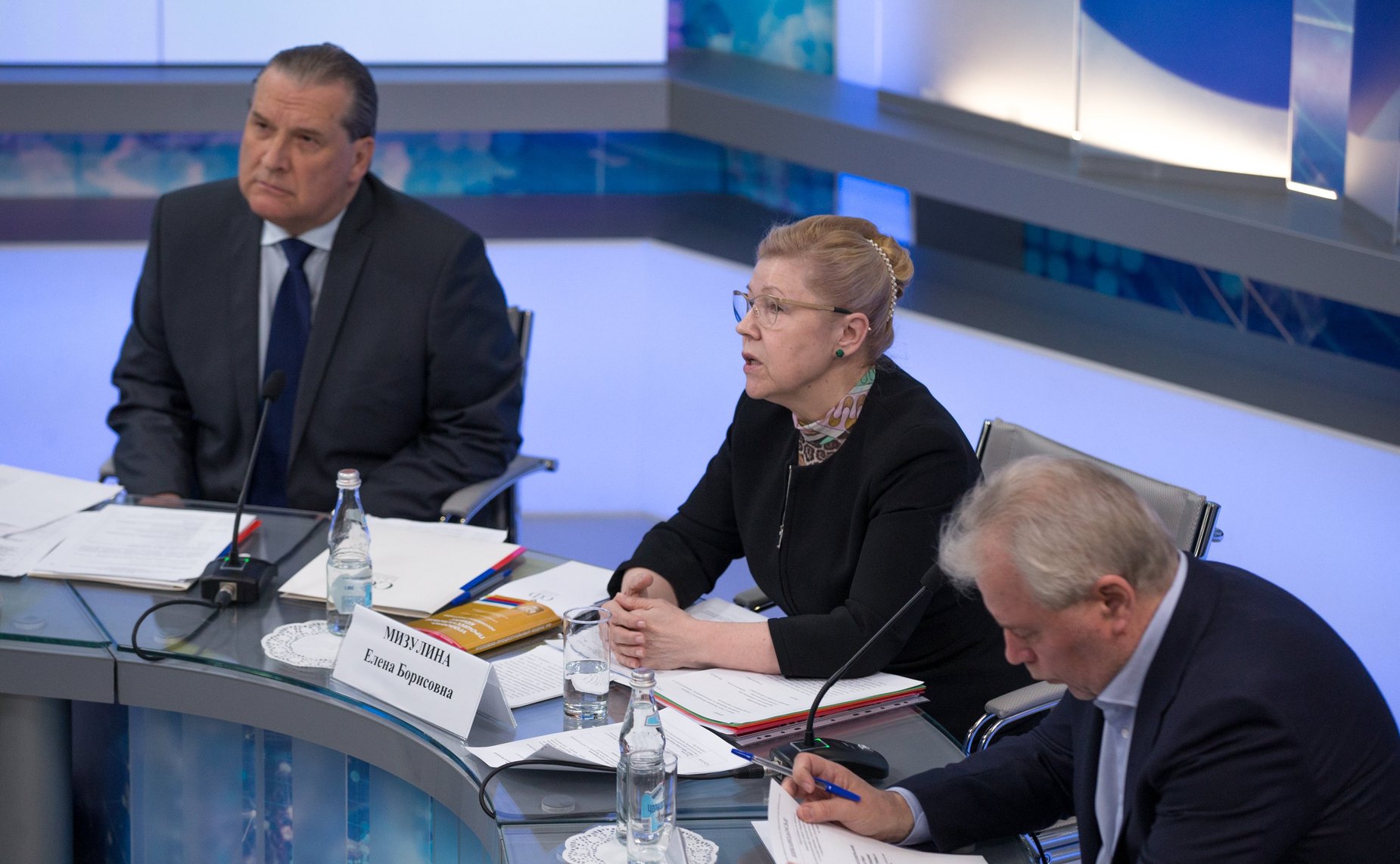 На парламентских слушаниях на тему «Уголовно-процессуальное законодательство Российской Федерации: состояние и перспективы»