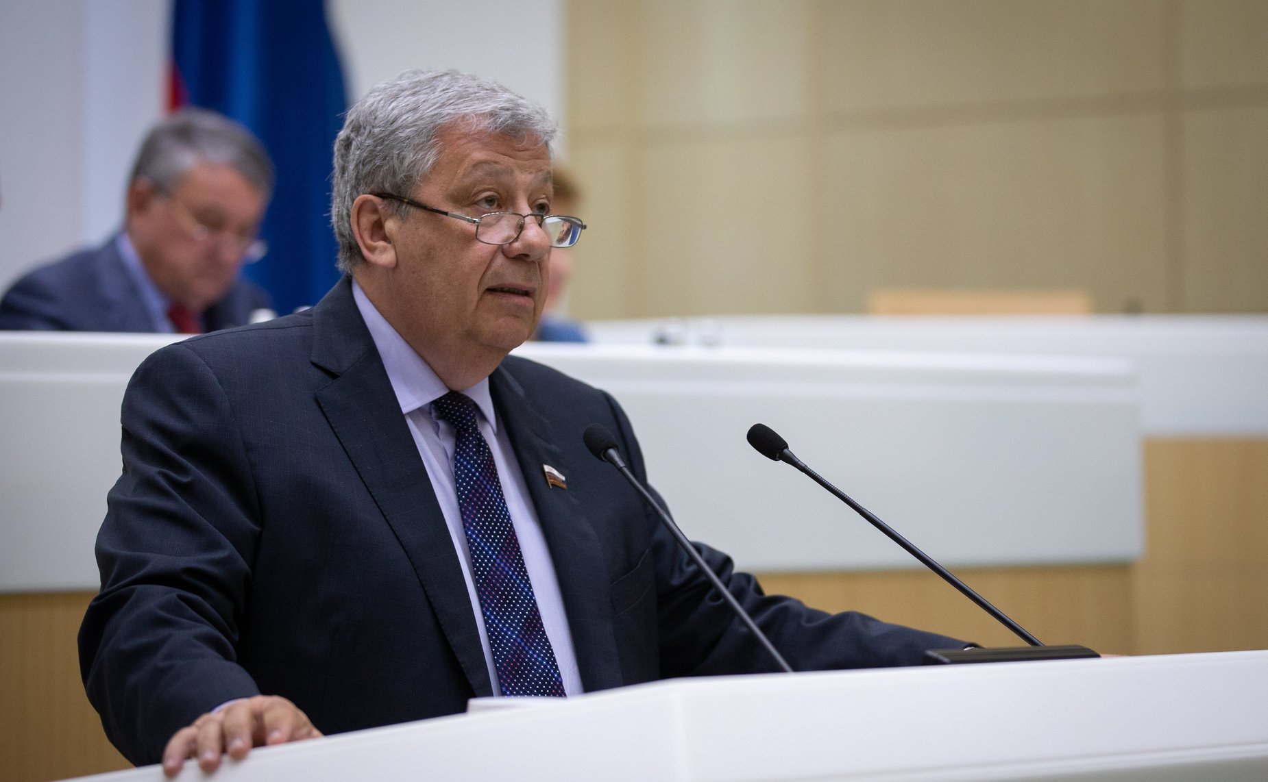 Аркадий Чернецкий