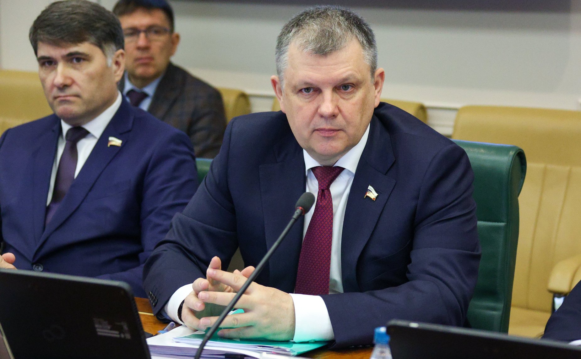 Александр Наролин